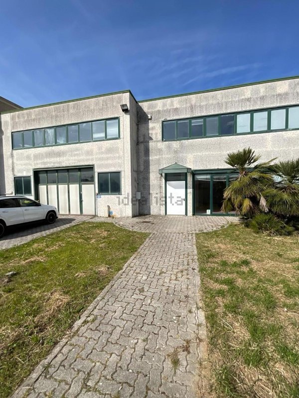 casale in affitto a Cascina