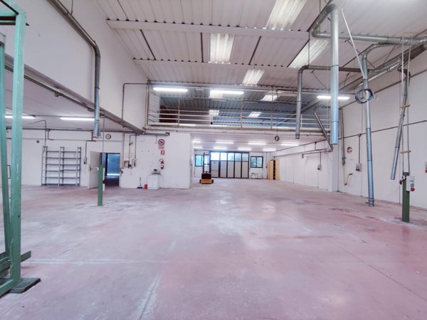 casale in affitto a Cascina