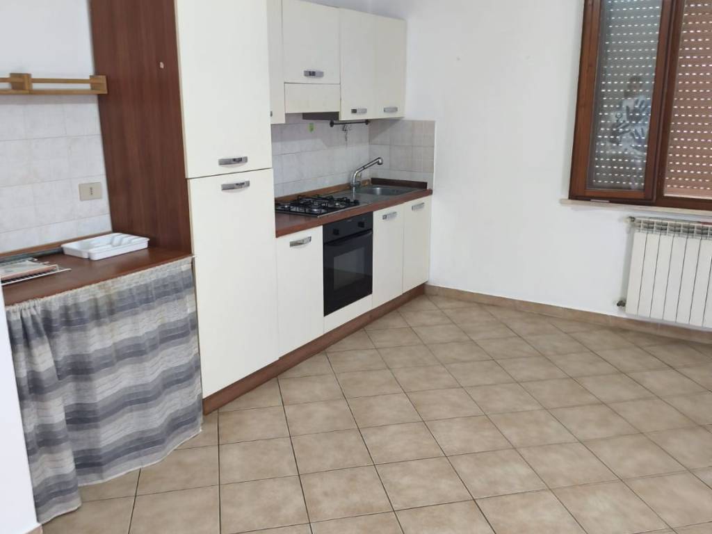 appartamento in affitto a Cascina in zona San Frediano a Settimo