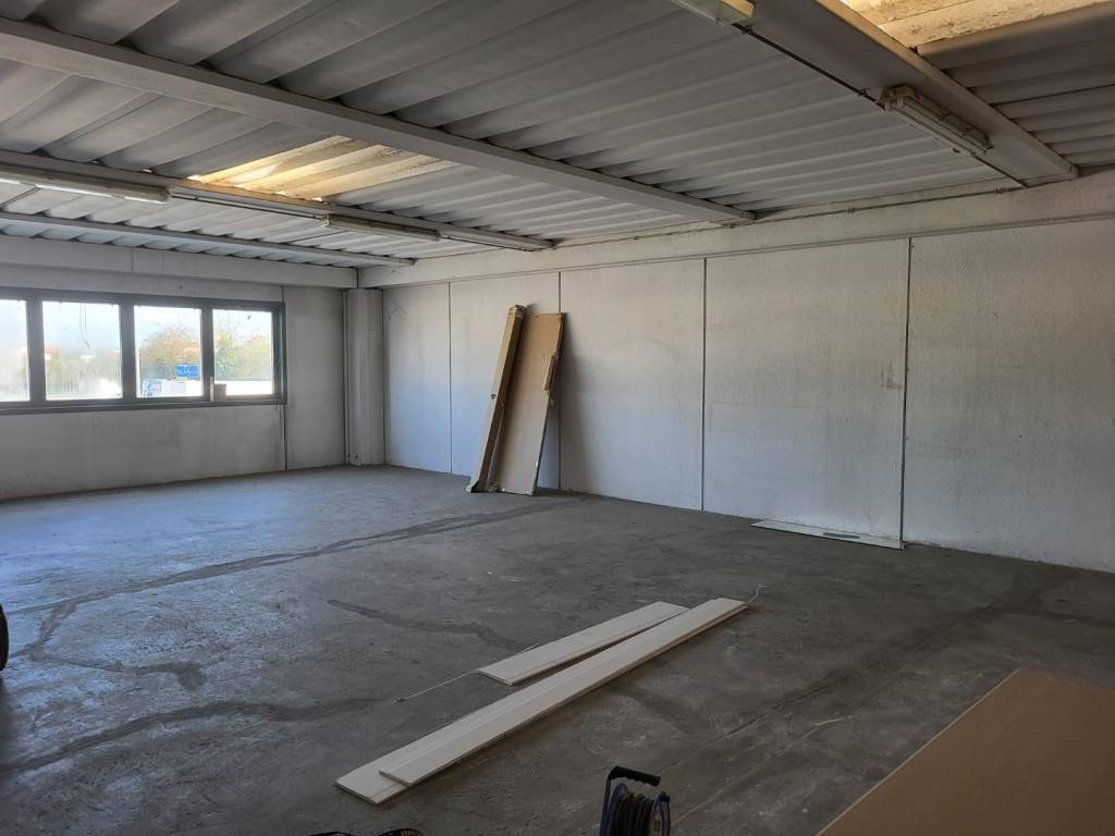 appartamento in affitto a Cascina