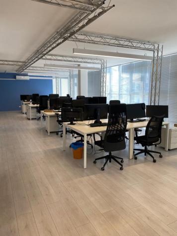 ufficio in affitto a Cascina