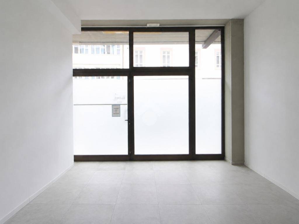 ufficio in affitto a Cascina