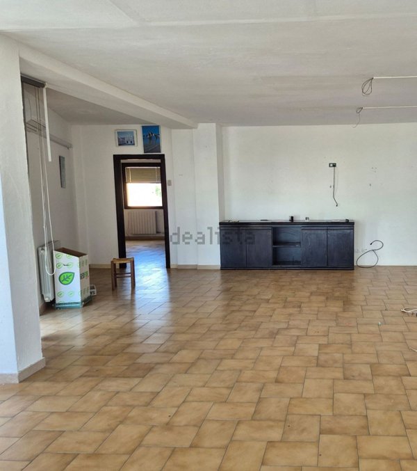 ufficio in affitto a Cascina