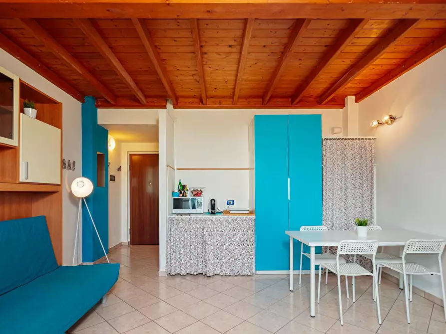 appartamento in affitto a Cascina