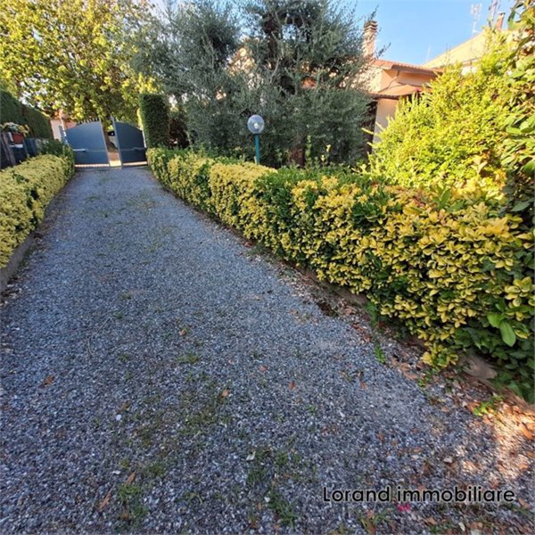 casa indipendente in affitto a Cascina in zona San Frediano a Settimo