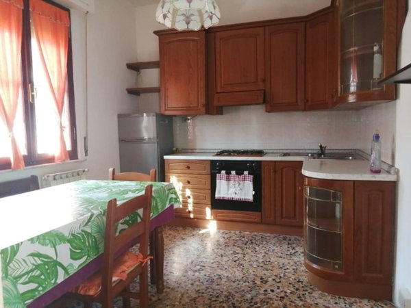 appartamento in affitto a Cascina in zona San Lorenzo alle Corti