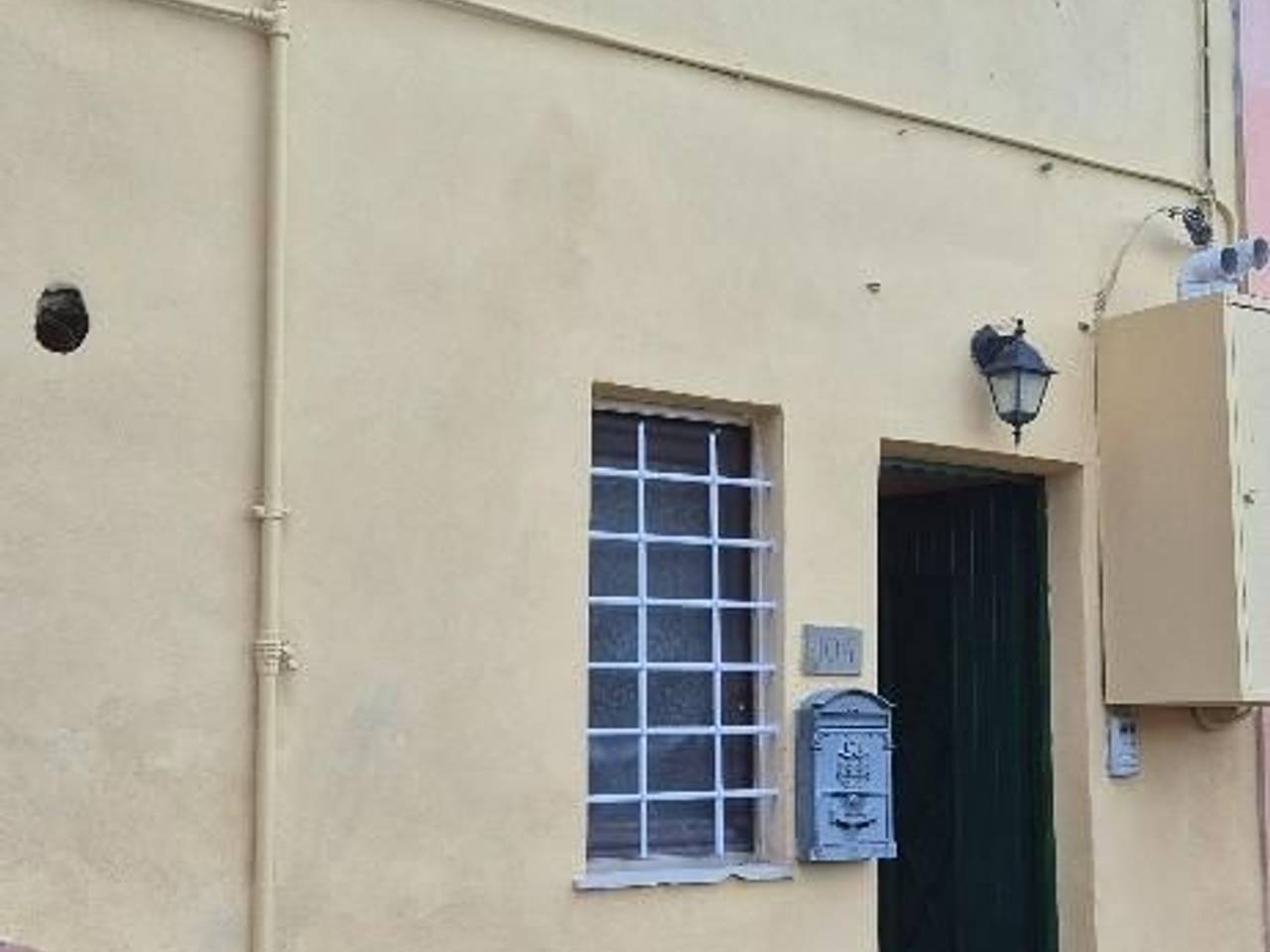 intera palazzina in affitto a Cascina in zona Navacchio