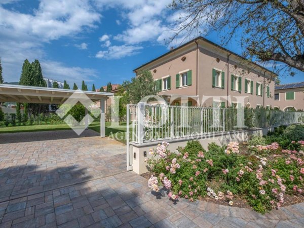 appartamento in affitto a Cascina