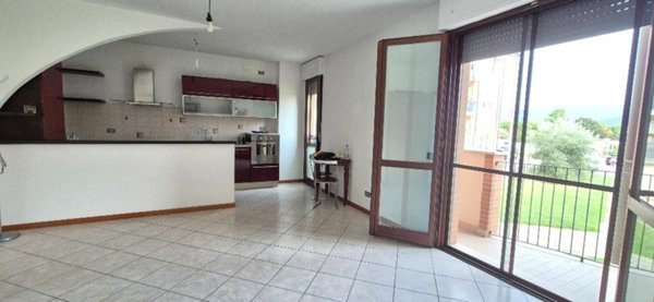 appartamento in affitto a Cascina in zona Navacchio