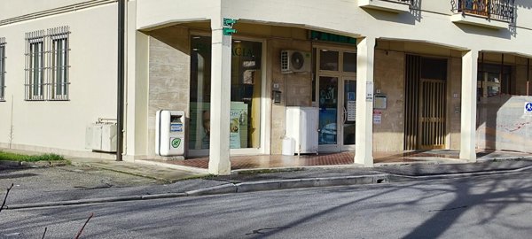 locale commerciale in affitto a Castelfranco di Sotto