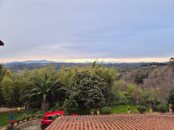 appartamento in affitto a Palaia in zona Montefoscoli