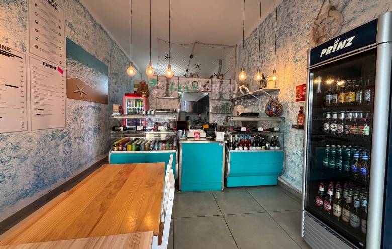 negozio in affitto a Palaia in zona Forcoli