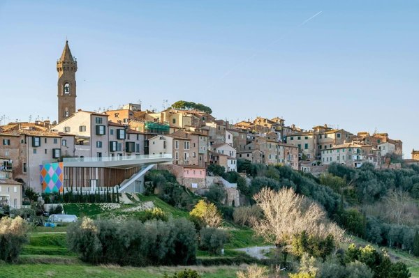 locale commerciale in affitto a Peccioli