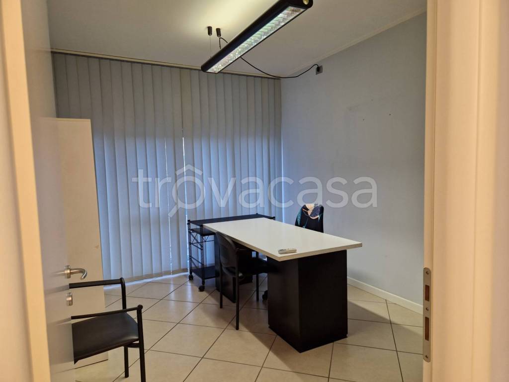 ufficio in affitto a Pisa in zona Ospedaletto