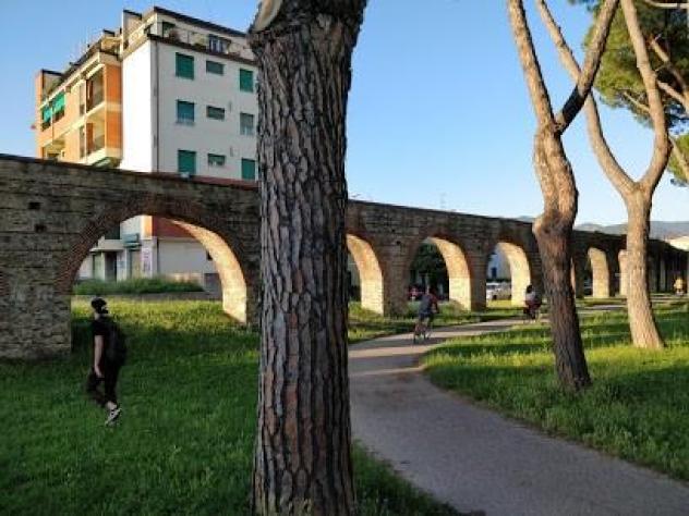 negozio in affitto a Pisa in zona Pratale / Don Bosco