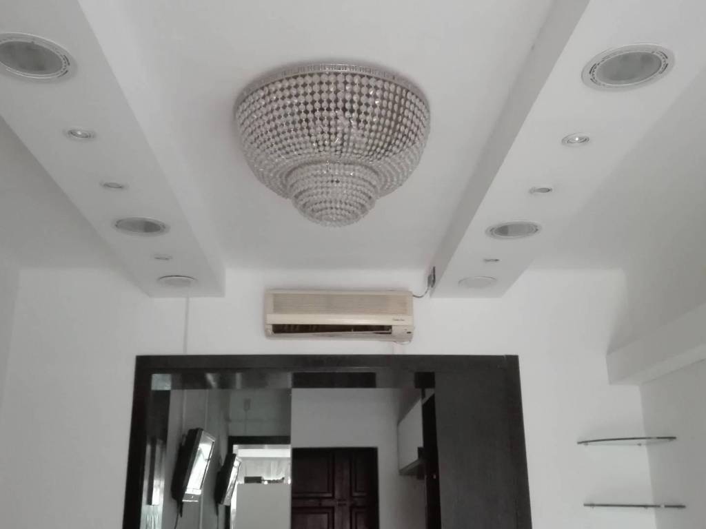 negozio in affitto a Pisa in zona Centro Storico