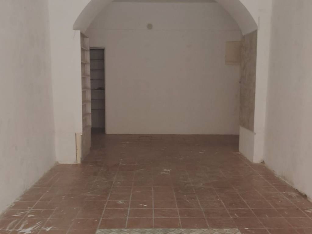 negozio in affitto a Pisa in zona Centro Storico