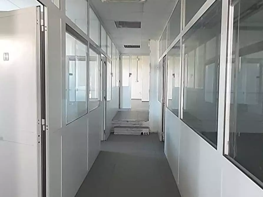 negozio in affitto a Pisa in zona Ospedaletto
