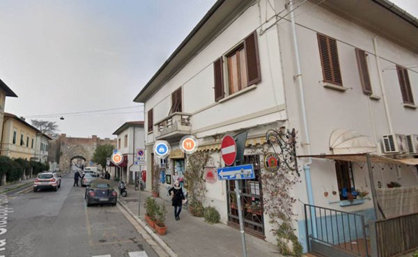 negozio in affitto a Pisa in zona Pratale / Don Bosco