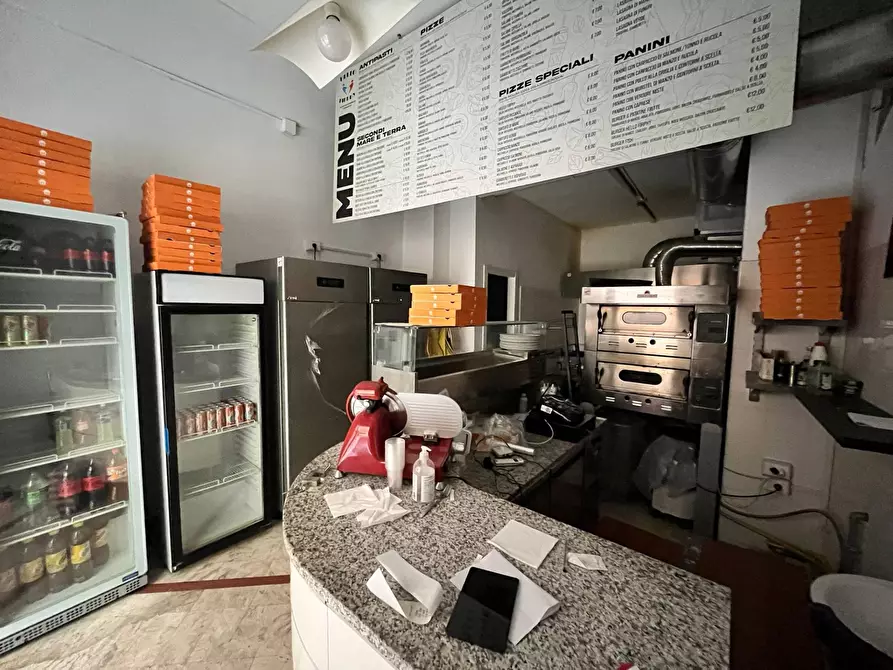 negozio in affitto a Pisa in zona Centro Storico