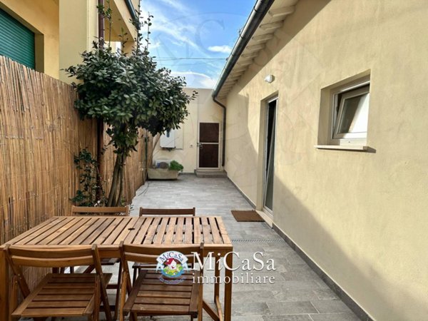 casa semindipendente in affitto a Pisa in zona Marina di Pisa