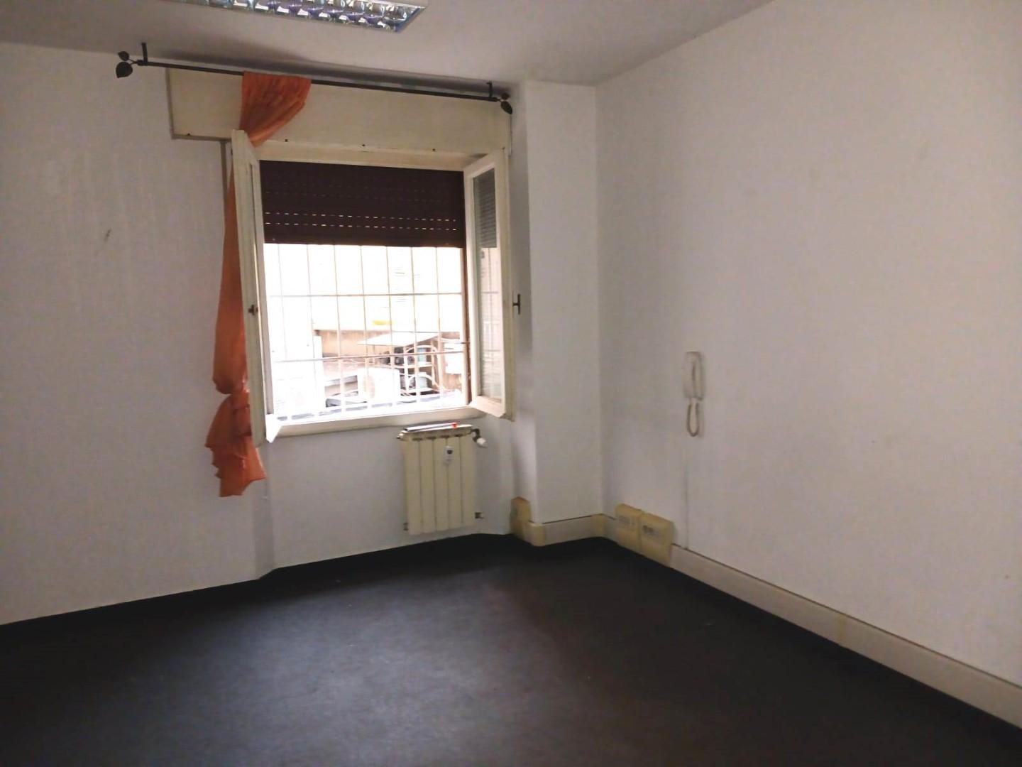 ufficio in affitto a Pisa in zona Stazione