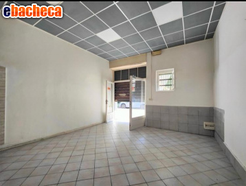 locale commerciale in affitto a Pisa in zona Centro Storico