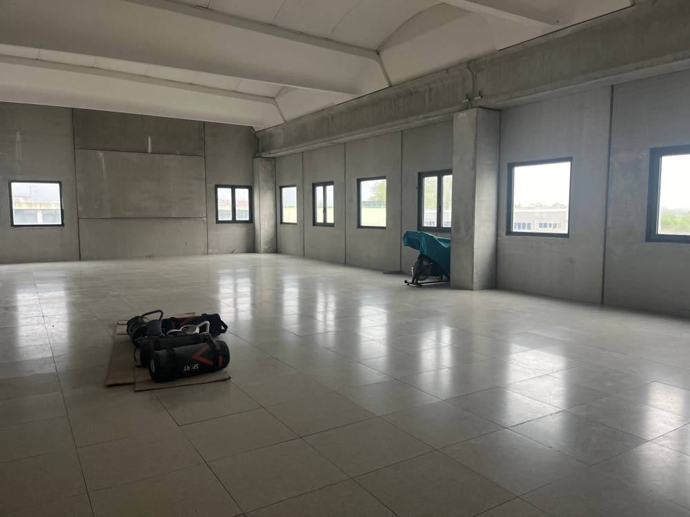 negozio in affitto a Pisa in zona Ospedaletto