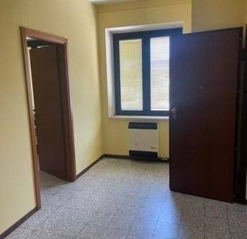 ufficio in affitto a Pisa in zona Barbaricina