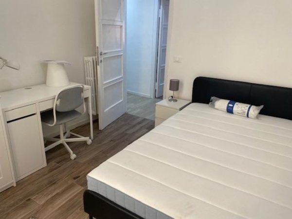 appartamento in affitto a Pisa in zona Lungarni