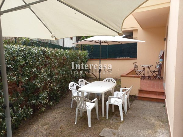 casa indipendente in affitto a Pisa in zona Tirrenia