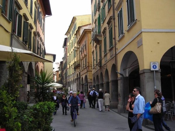 locale di sgombero in affitto a Pisa in zona Quartiere Santa Maria