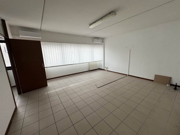 ufficio in affitto a Pisa in zona Ospedaletto