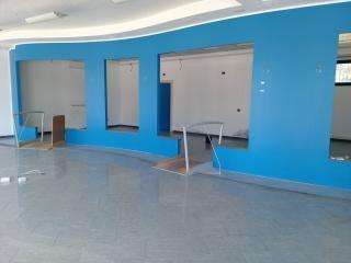 locale commerciale in affitto a Pisa