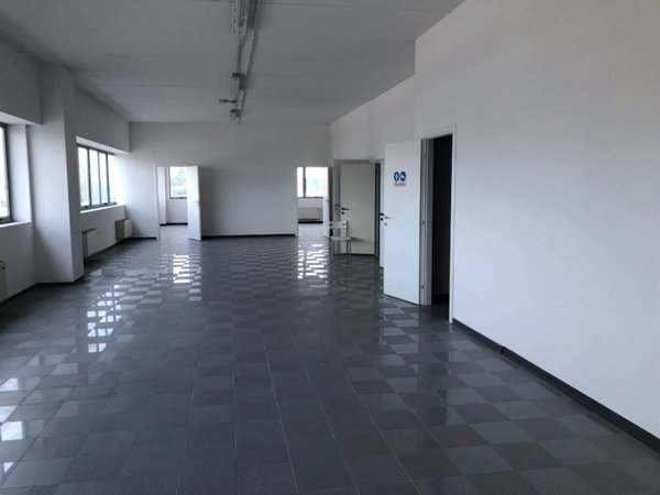 ufficio in affitto a Pisa in zona Ospedaletto