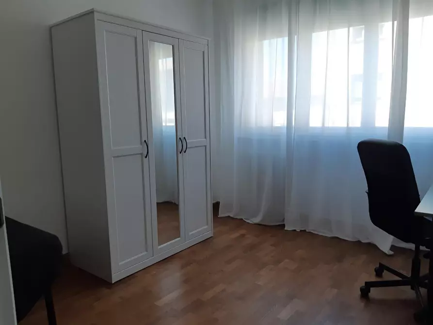 negozio in affitto a Pisa in zona Quartiere San Giusto