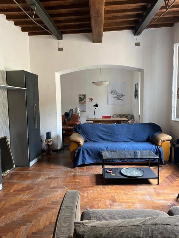 negozio in affitto a Pisa in zona Centro Storico