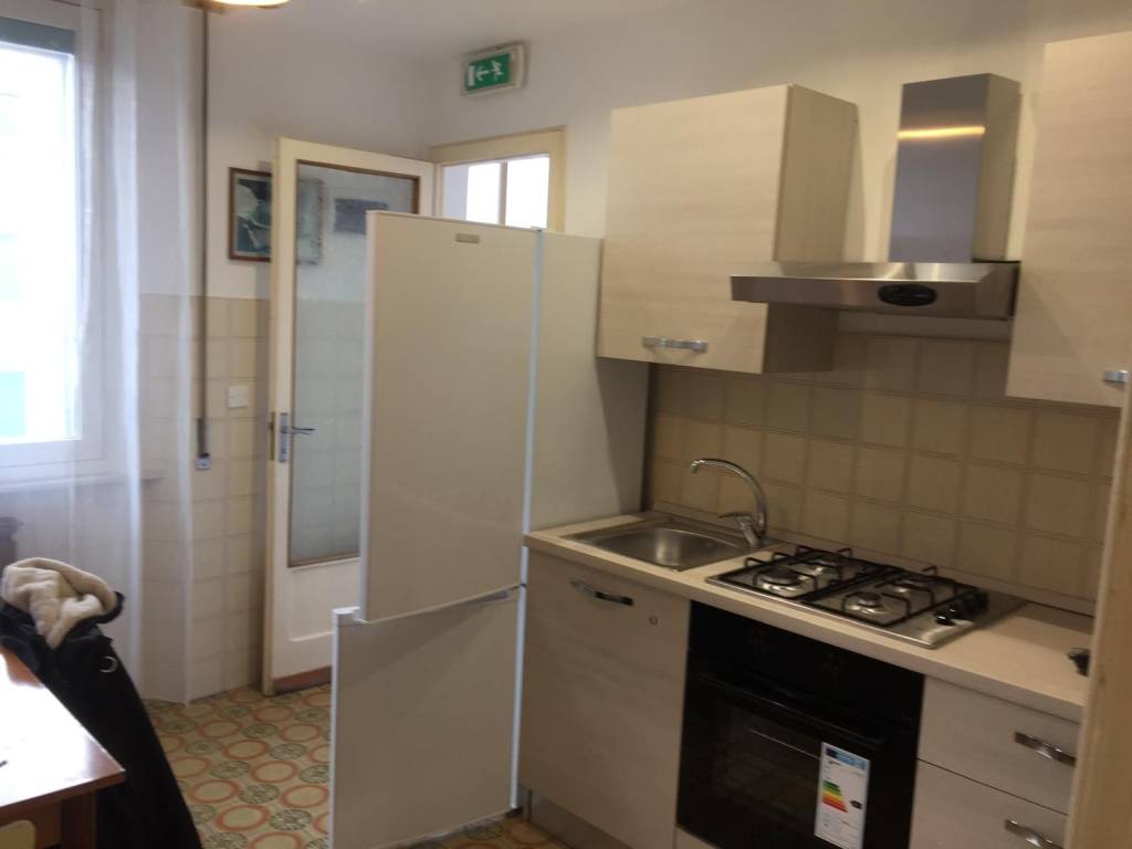 appartamento in affitto a Pisa in zona Porta Nuova