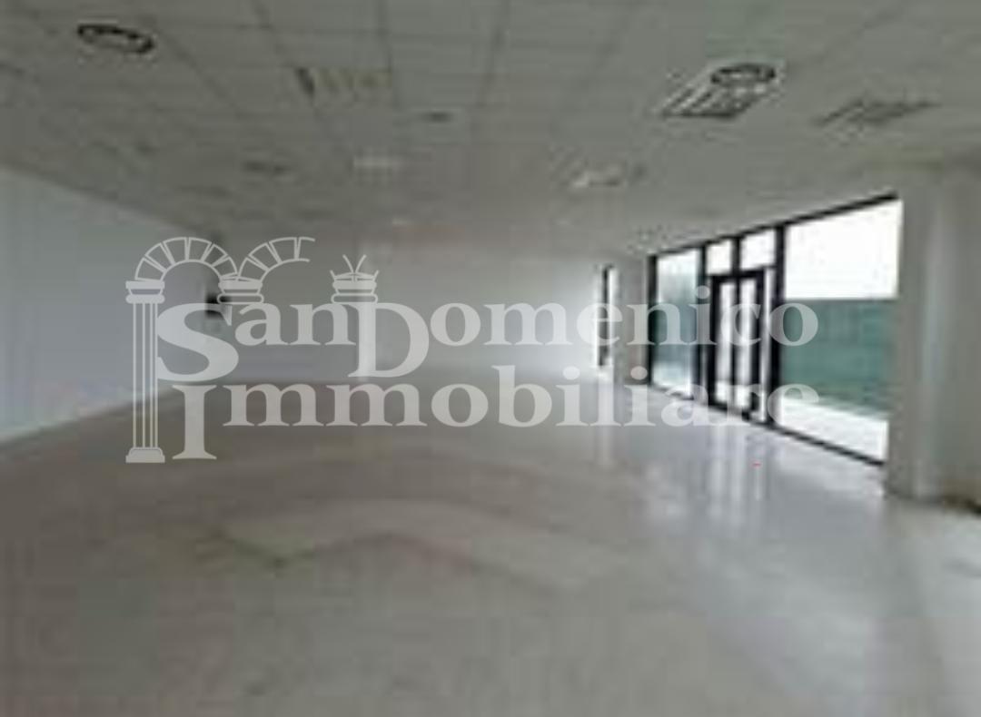 locale commerciale in affitto a Pisa in zona Ospedaletto