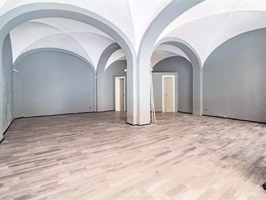 locale commerciale in affitto a Pisa in zona Centro Storico