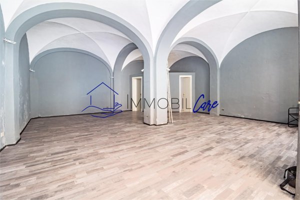 locale commerciale in affitto a Pisa in zona Centro Storico