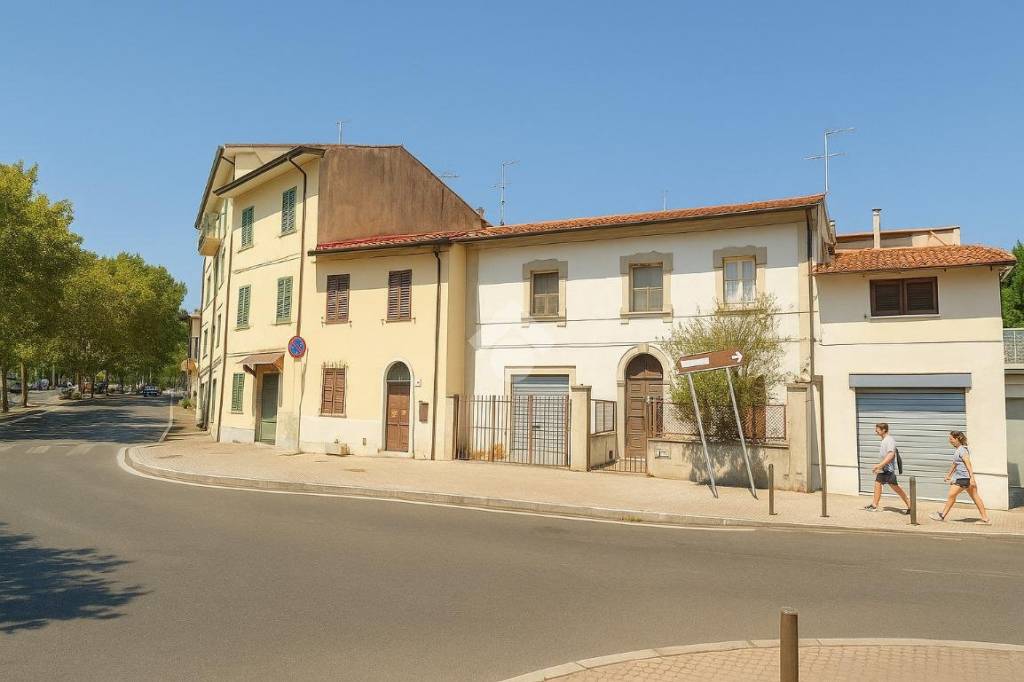 negozio in affitto a Pisa in zona Porta a Lucca