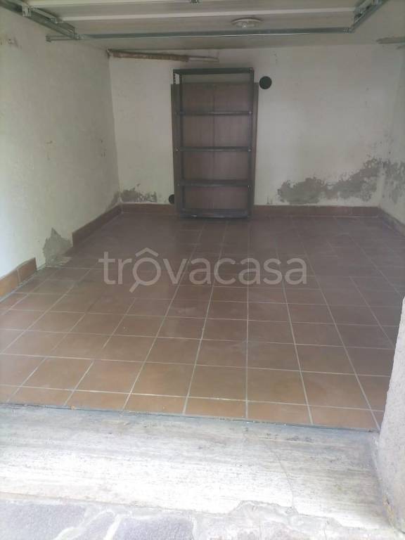 negozio in affitto a Pisa in zona Pratale / Don Bosco