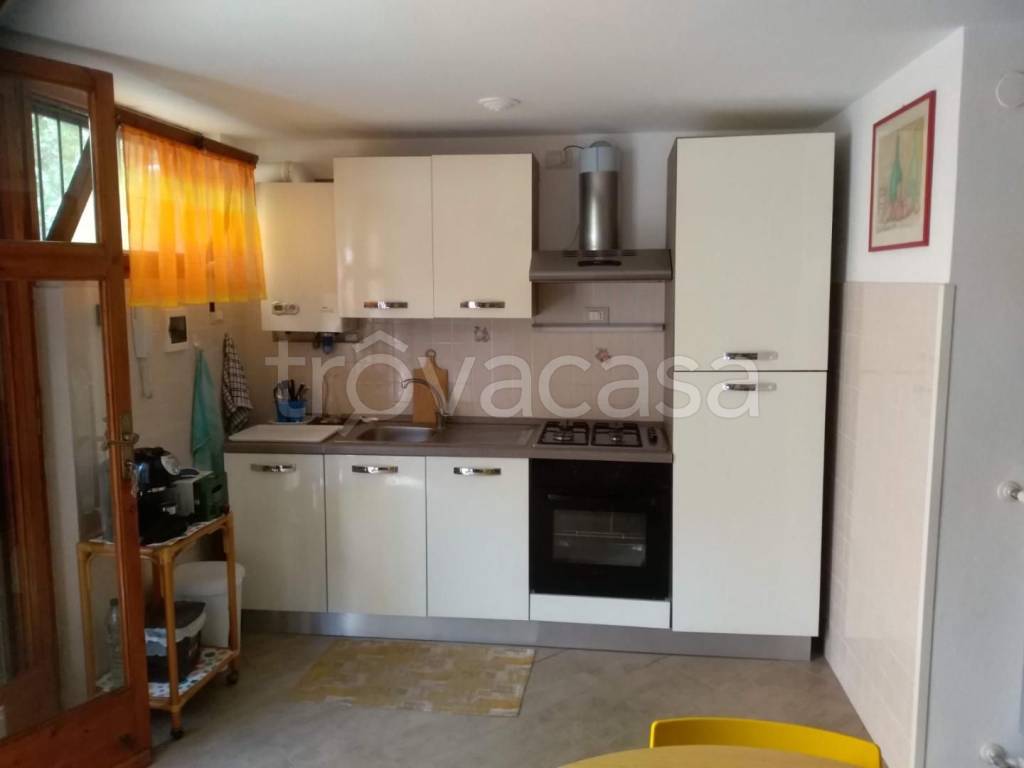 appartamento in affitto a Pisa in zona Tirrenia