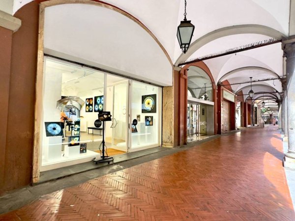 negozio in affitto a Pisa in zona Centro Storico