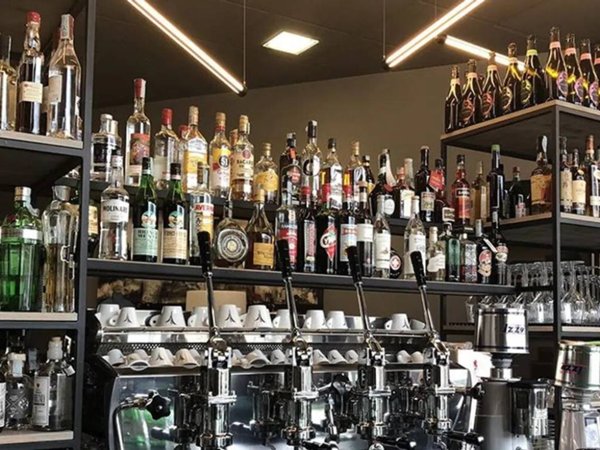 negozio in affitto a Pisa in zona Centro Storico
