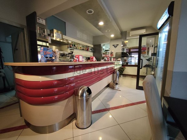 negozio in affitto a Pisa