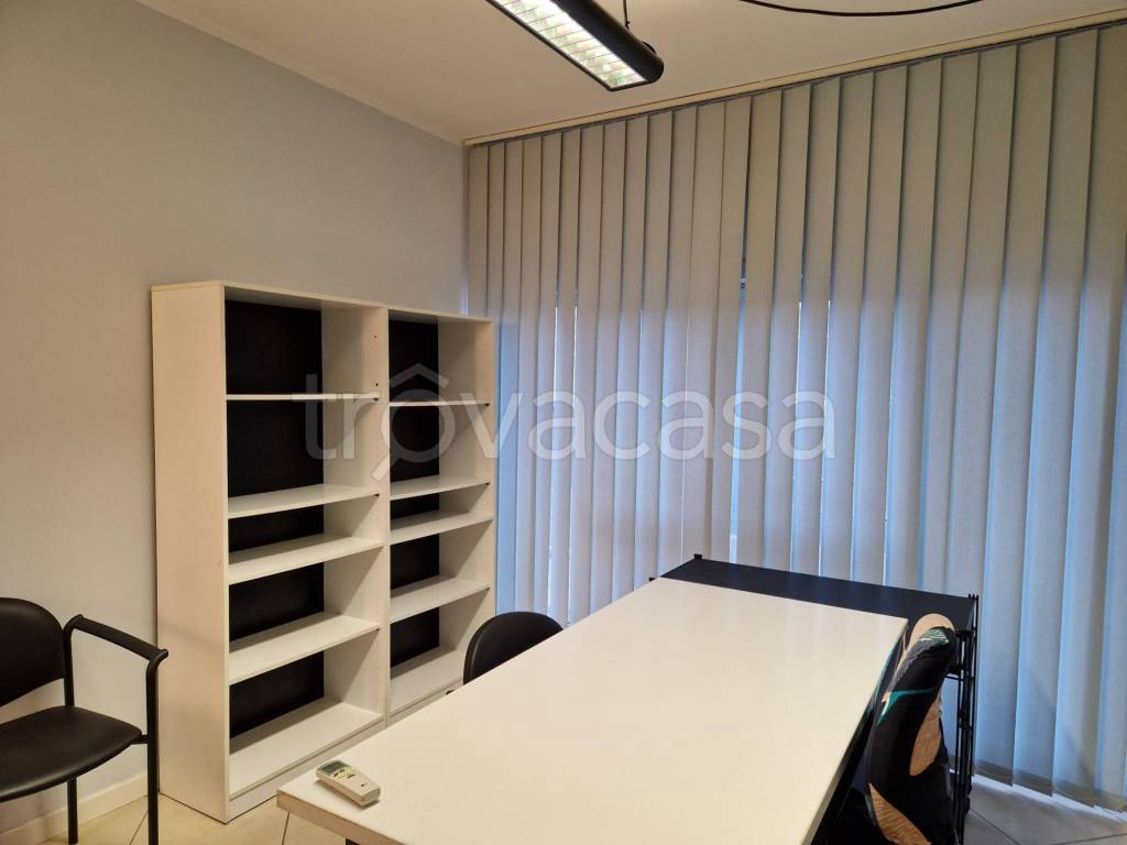 ufficio in affitto a Pisa in zona Ospedaletto