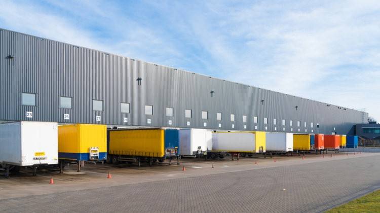 locale commerciale in affitto a Pisa in zona Lungarni