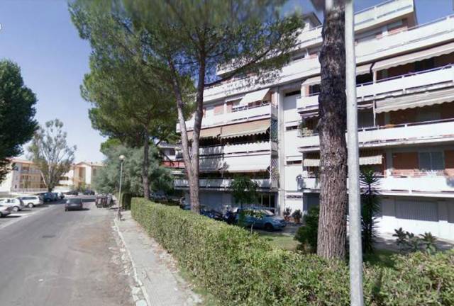 locale commerciale in affitto a Pisa in zona San Michele